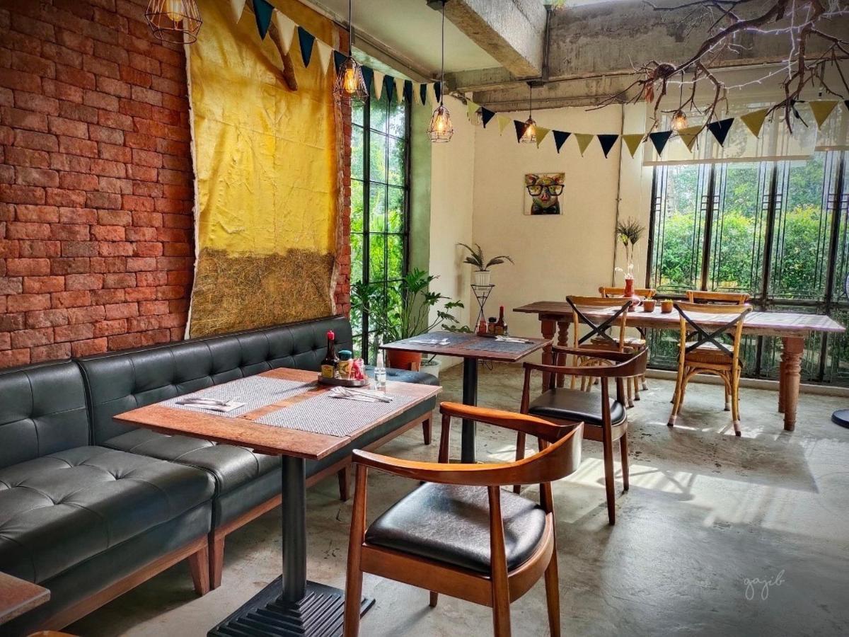 Gajib Bed&Breakfast Amphawa Exterior photo